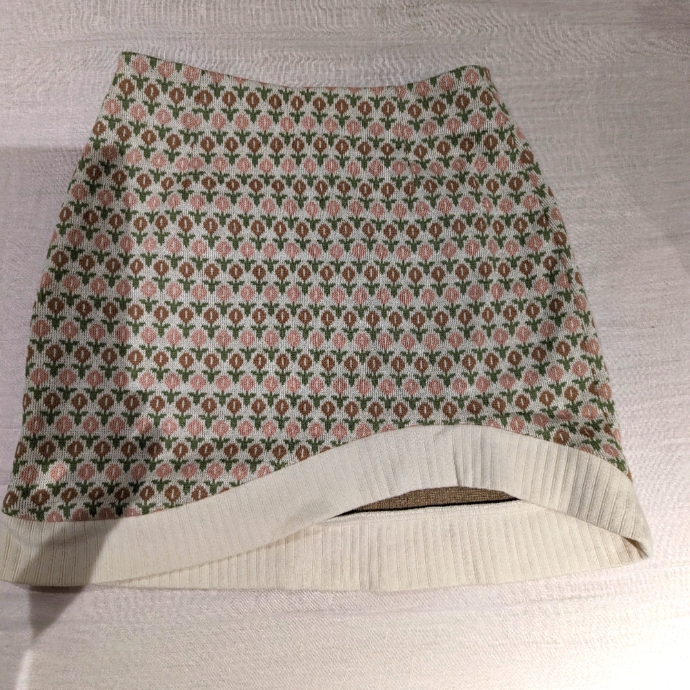 NWT - Petite Studio Riley Skirt